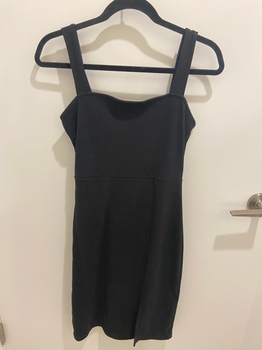 Classic Black Square-Neck Bodycon Dress